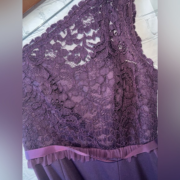 David’s Bridal Dark Purple Floral polyester long formal dress size 0 - Picture 8 of 16